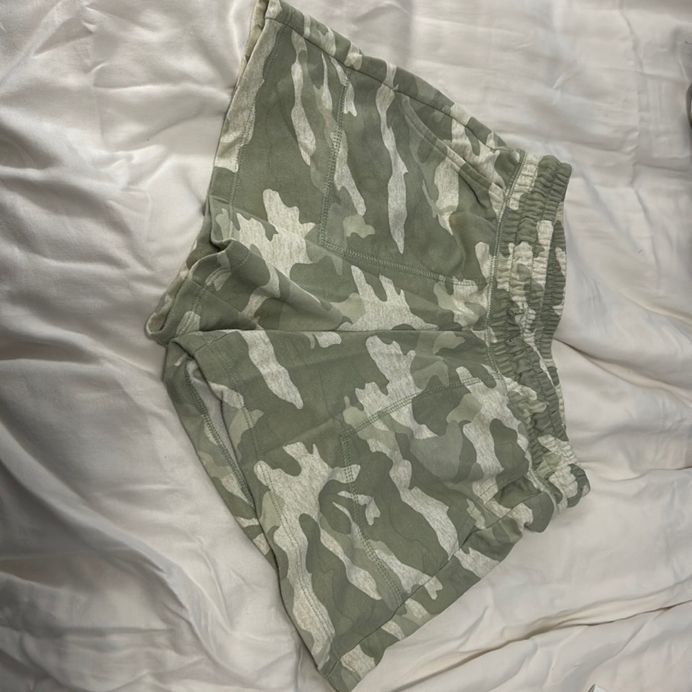 Old Navy camo cargo shorts